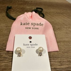 Kate Spade Pearls Of Wisdom Studs with Dust Bag